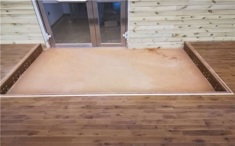 20厚舞臺實木地板哪個品牌好?