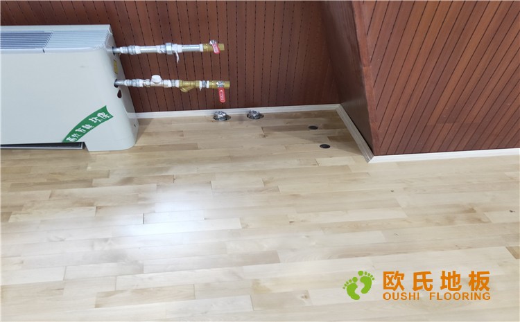 山西榆次王湖小學體育館木地板項目案例