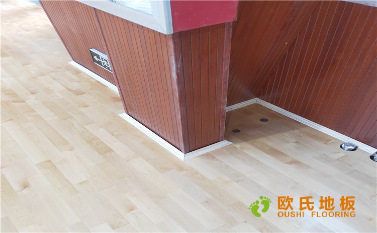 山西榆次王湖小學體育館木地板項目案例